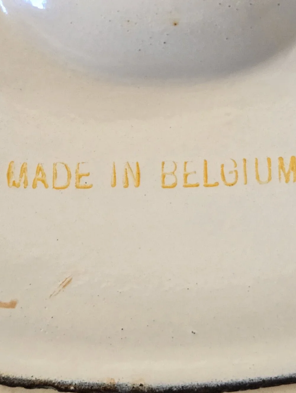 Descoware Vintage Belgium Yellow Enamel Cast Iron Small Covered Casserole Dish